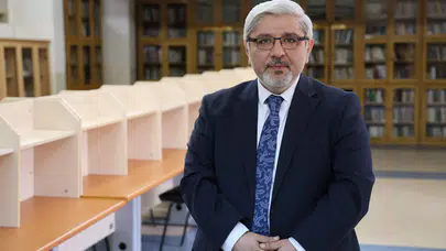 UZMANDAN KRİTİK UYARI: YAPAY ZEKAYA MAHREM BİLGİ VERMEYİN