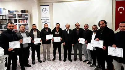 Koyulhisar’da Ezanı Güzel Okuma Kursu Tamamlandı