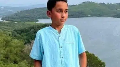Adana'da Evlat Acısı! Damda Kuşlarla Oynarken Bir Anlık Denge Karartt...