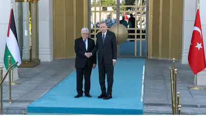 Cumhurbaşkanı Erdoğan, Filistin Devlet Başkanı Abbas'ı Resmi Törenle Karşıladı