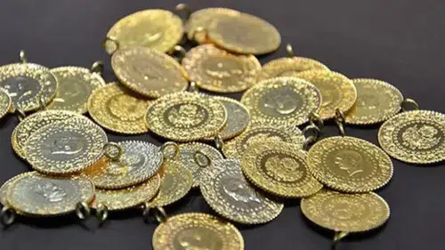Altın Haftaya Düşüşle Başladı! Gram Altın 6 Bin 884 Lirayı Gördü