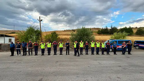 Akıncılar Kaymakamı Faruk Karababa’dan Yol Kontrol Noktası ve Köy Ziyaretleri