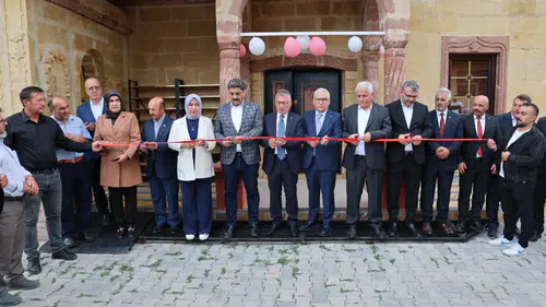 Şarkışla Cemel Beldesi’nde Mesire Alanı ve Köy Konağı Hizmete Açıldı