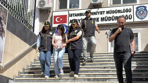 'Ponzi Mine' Lakaplı Mine Mumcu Kadıköy’de Kafede Yakalandı: Adliyeye Sevk Edildi