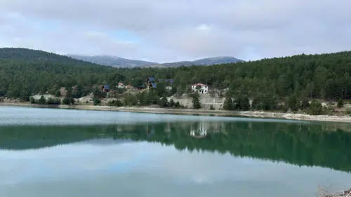 Sivas-Tokat Sınırında Gizli Cennet: Topulyurdu Göleti