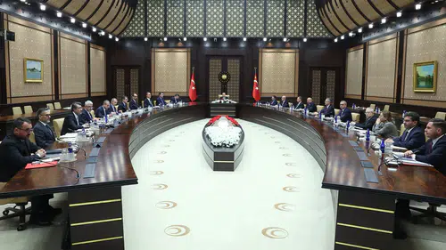Beştepe'de Kritik Fon Zirvesi: Yatırımcı Hakları Masaya Yatırıldı