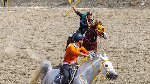 Sivas Yeşilyurt Cirit Sahasında Fırtına Estirdi: Nefesler Tutuldu