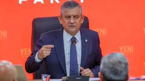 Özgür Özel, Manisa'daki okul saldırısı için heyet görevlendirdi