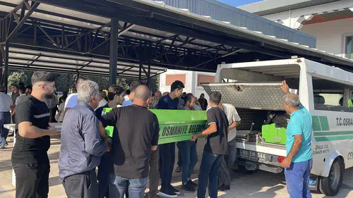 Eşi Tarafından Öldürülen Emine Çil Son Yolculuğuna Uğurlandı