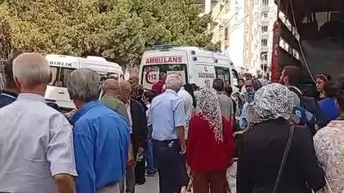 Veli Ağbaba Acil Hastaneye Kaldırıldı: Yoğun Bakımda