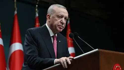 Kabine Bugün Toplanıyor: Gündemde Fon Soruşturması ve Terörsüz Türkiye Süreci