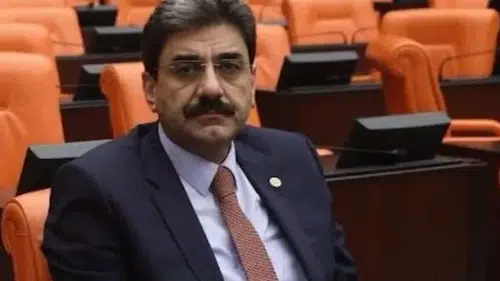 Şarkışla’ya Ulaşım İçin İki Önemli Yol Yatırımı
