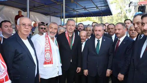Başkan Adem Uzun Gurbetteki Hemşehrileriyle Kocaeli’de Bir Araya Geldi