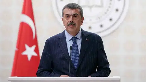 Bakan Tekin Açıkladı: Ara Tatiller Kaldırılacak mı?