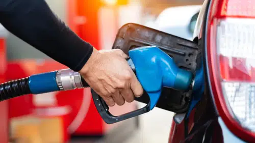 Motorin Fiyatlarında 3 Haneli Dönem Yaklaşıyor: Zam Alarmı