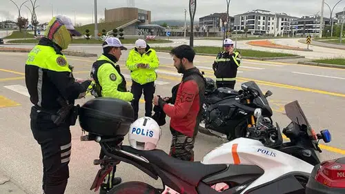 Elazığ’da motosiklet denetimi: 89 sürücüye 848 bin TL ceza