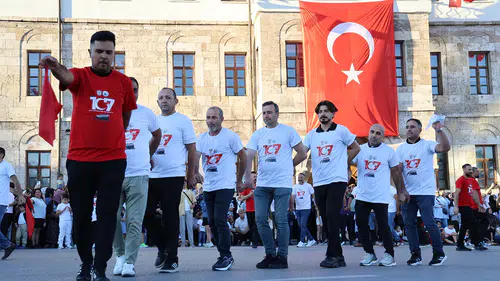 Sivas Kongresi’nin 107. Yılında 1058 Kişilik Görkemli Halay