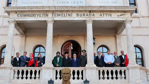 Atatürk’ün Sivas’a Gelişi 107 Yıl Sonra Yeniden Yaşatıldı