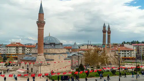 Herkes Memleketine Dönse Sivas Türkiye’nin 7. Büyük İli Olacaktı!