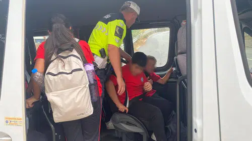 Jandarma Gemlik’te okul çevreleri ve servisleri denetledi