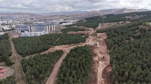 Alparslan Türkeş Bulvarı ile Yeni Üniversite Hastanesi Arasında Kesintisiz Ulaşım