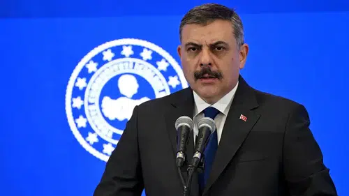 Bakan Çiftçi: Okul önlerinde ve çevrelerinde çeşitli önlemler alındı