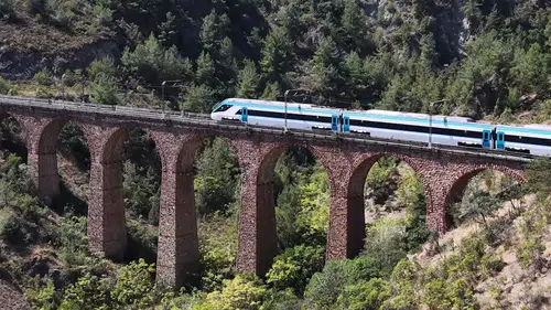 Milli Hızlı Tren Testlerinde Kritik Aşama Geride Kaldı