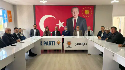 Rukiye Genç Toy Şarkışla’da Teşkilatla Buluştu