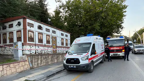 Elektrik Trafosuna Giren Yaşlı Adam Yanarak Can Verdi
