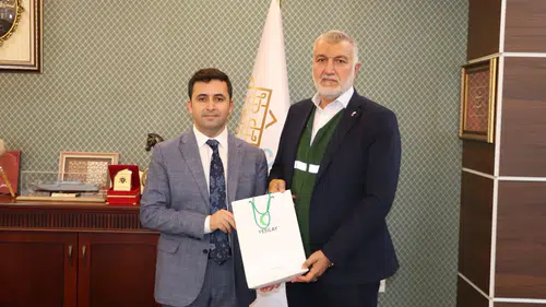 Yeşilay Sivas Şube Başkanı Halit Köksal’dan Kaymakam Yıldız’a Ziyaret