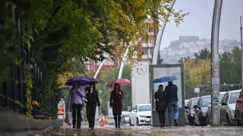 Ülke genelinde sıcaklıklar mevsim normallerinde: Bazı illerde yağış görülecek