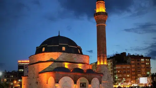 Sivas'ta Kaç Cami Var? Diyanet Verileri Açıklandı