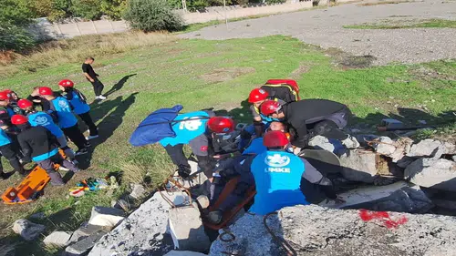 Erzincan UMKE Gönüllülerine Temel ve Medikal Kurtarma Eğitimi
