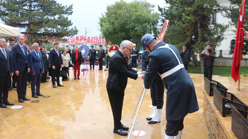 Sivas'ta Yağmur Cumhuriyet Coşkusuna Engel Olamadı!