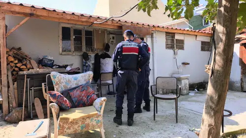 Bursa'da Yaşlı Adamdan Haber Alamadılar! Eve Girince Şoke Oldular