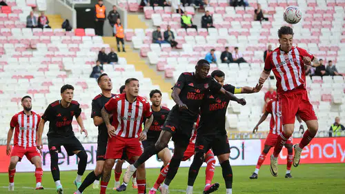 Sivasspor Evinde Şov Yaptı: Pendikspor Karşısında Farklı Tarife
