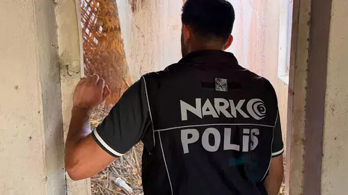 Polis Ekipleri Okul Çevrelerinde! Metruk Binalar da Kontrol Ediliyor