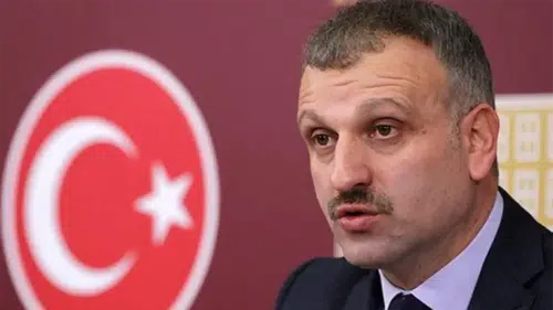 Saray'da Kritik Ayrılık: Oktay Saral Görevden Alındı mı?