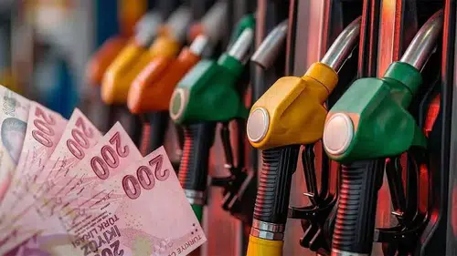 Akaryakıta Büyük Zam Geliyor: Tabelalar Pazar Günü Değişiyor