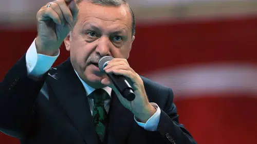 AK Parti'den 1,6 Milyon TL'lik Hamle! Üç İsme Tazminat Davası