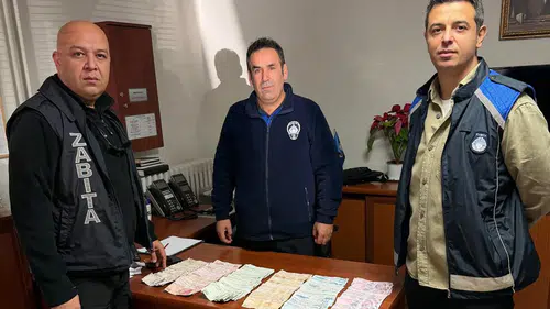 Tramvayda Duygu Sömürüsüne Zabıta Engeli: Üzerinden Servet Çıktı