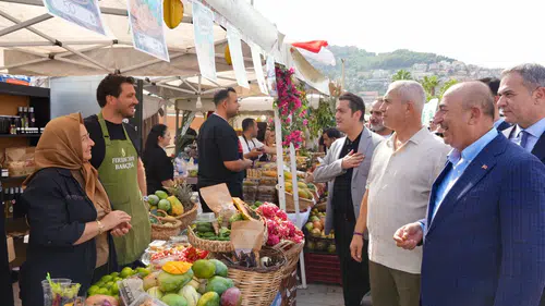 Alanya’da dev avokado yarışı! Tam 679 gramlık ürün zirveye çıktı