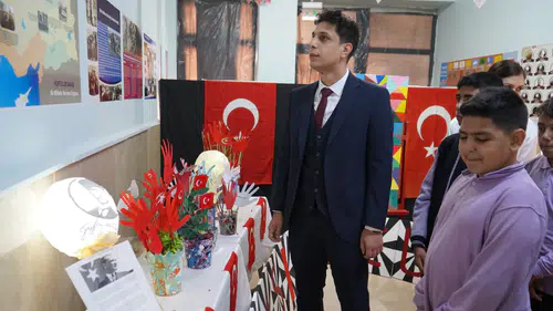 Özel Eğitim Öğrencilerinden Cumhuriyet Sokağı
