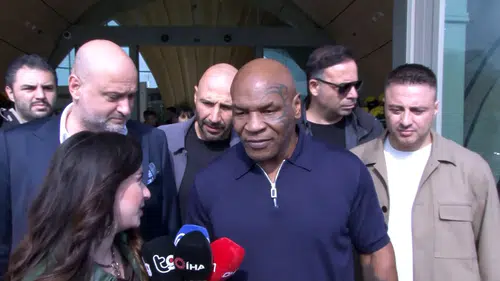 Mike Tyson İstanbul’da! Fenerbahçe-Galatasaray Sorusuna İlginç Yanıt