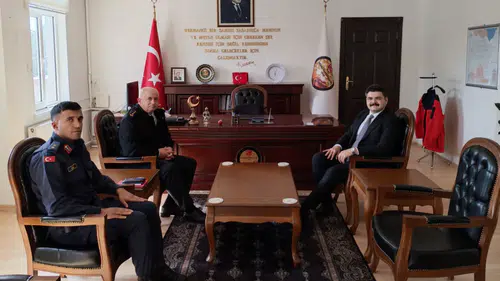 Sivas İl Jandarma Komutanı Taşkın’dan İmranlı Kaymakamlığına Ziyaret