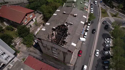 Eyüpsultan’da Çatı Yangını: Daire Kullanılamaz Hale Geldi