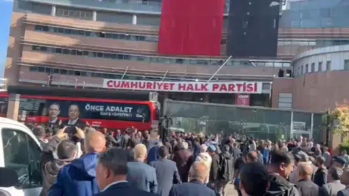 Kılıçdaroğlu ve Özel heyetleri 14.00'te görüşecek