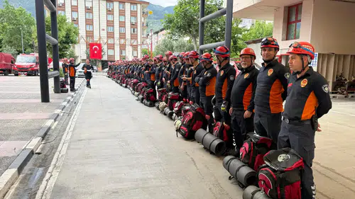 AFAD Gözetiminde Gerçeği Aratmayan Deprem Tatbikatı