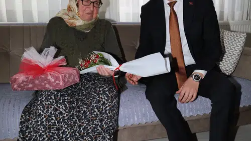 Koyulhisar’da Anneler Günü: Şehit Emanetleri Unutulmadı
