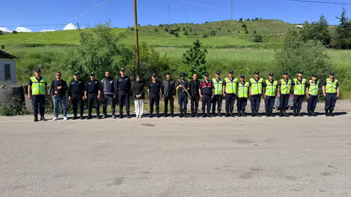 Akıncılar’da Bayram Görevindeki Ekiplere Moral Ziyareti